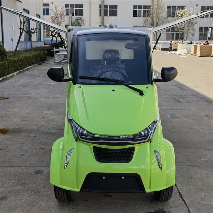 Chinese EEC L7e Mini Electric Mini Delivery Van For Last Mile Delivery